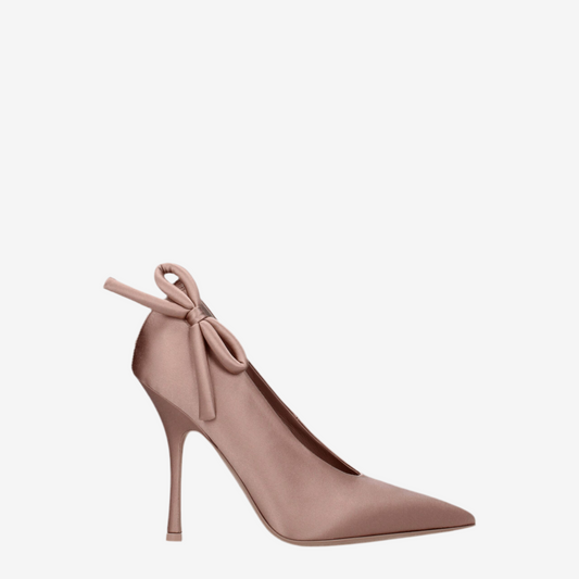 Valentino Garavani – Pink Satin High Heel Pumps
