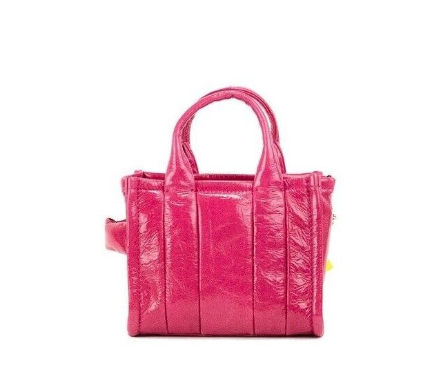 Marc Jacobs – Shiny Crinkle Micro Tote