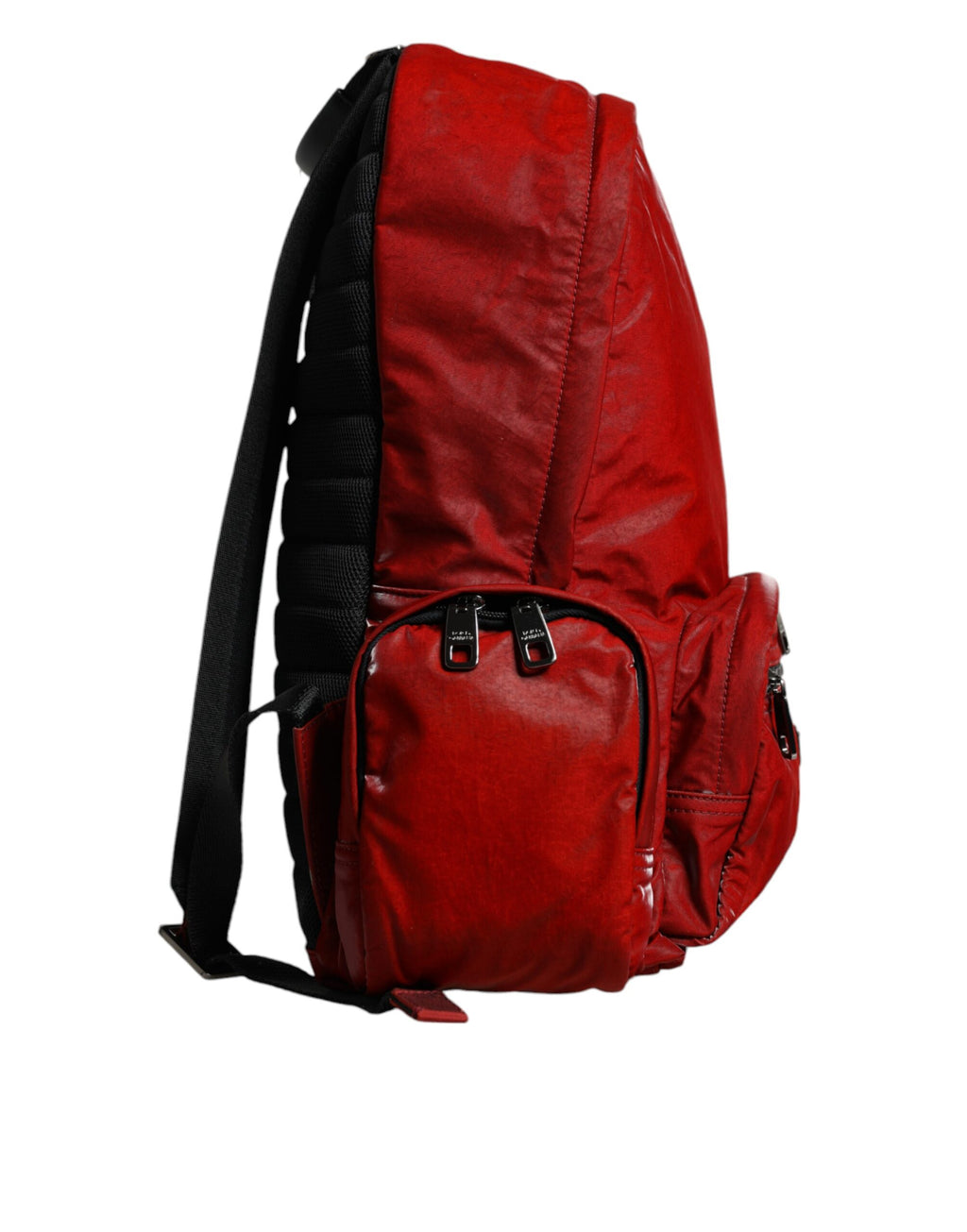 Dolce & Gabbana – Red Patent Leather Logo Plaque Backpack