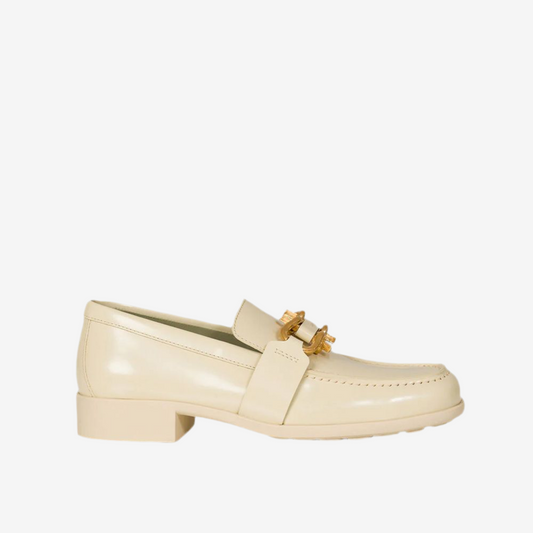 Bottega Veneta – Beige Monsieur Leather Loafers with Gold Buckle