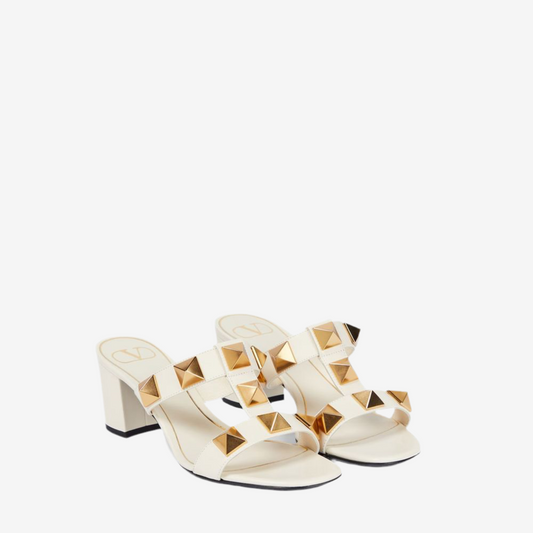 Valentino Garavani – Roman Stud Leather Sandals