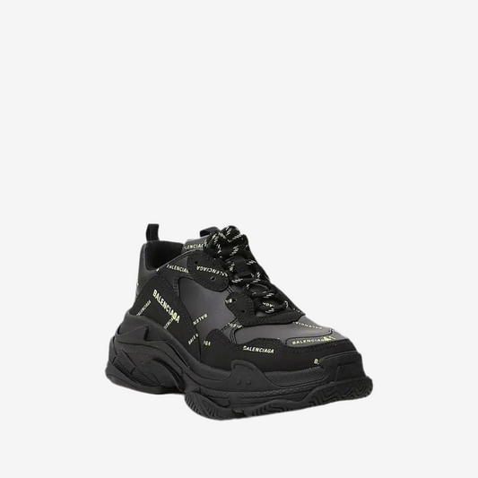 Balenciaga -  Triple S Sneakers