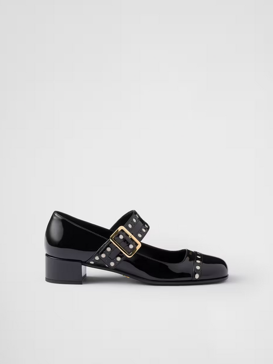 Prada – Black Patent Leather Mary Jane Pumps