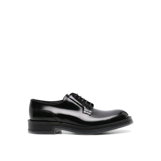 Alexander McQueen – Black Shiny Leather Lace-Up Derbies