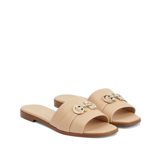 Salvatore Ferragamo – Leather Flat Sandals