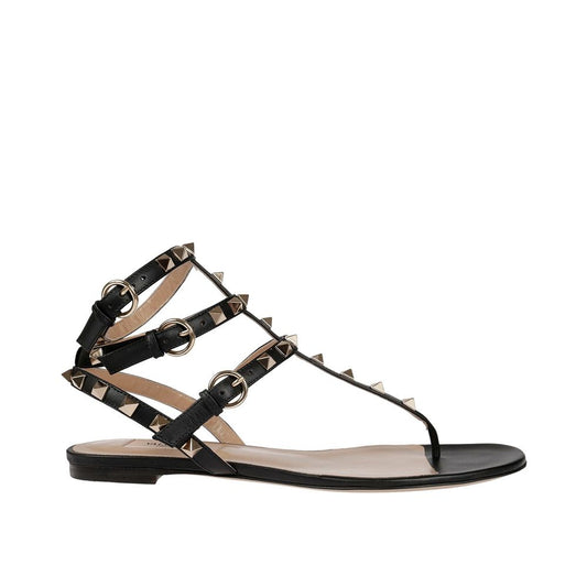 Valentino Garavani – Rockstud Flip-Flop Sandals