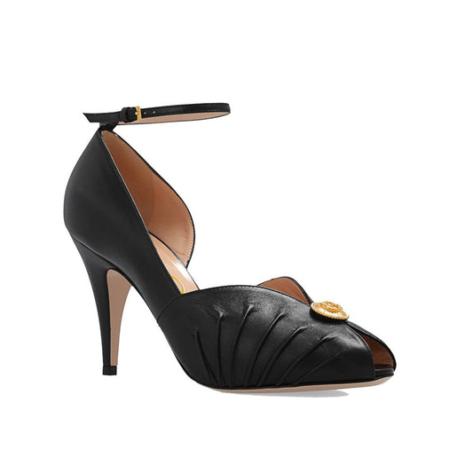 Gucci – Black Leather Pumps