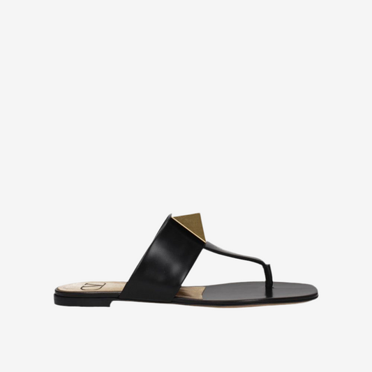 Valentino Garavani – One Stud Leather Thong Sandals
